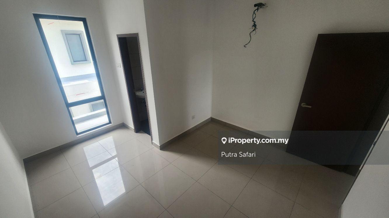 2-storey Terraced House for Sale in pk5gu, Puchong by Putra Safari - iProperty.com.my