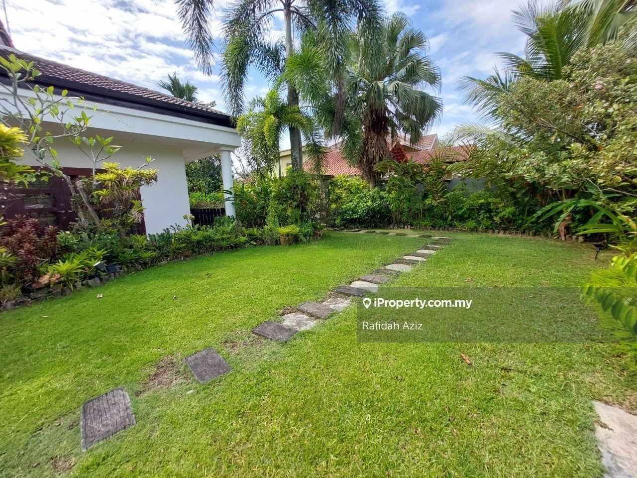 Rumah Berkembar untuk Dijual di Seksyen 8, Kota Damansara oleh Rafidah Aziz - iProperty.com.my