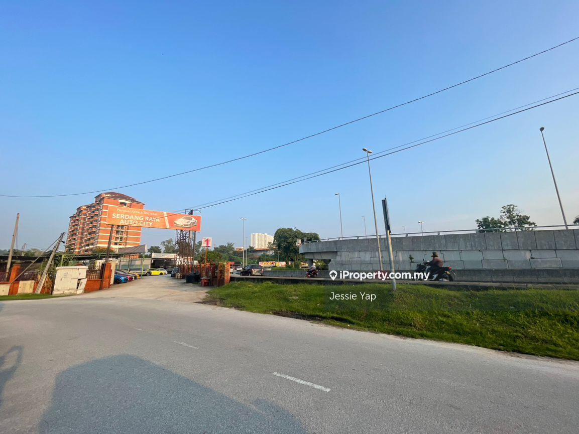 Rumah Berangkai 2 Tingkat untuk Dijual di Serdang, Seri Kembangan oleh Jessie Yap - iProperty.com.my