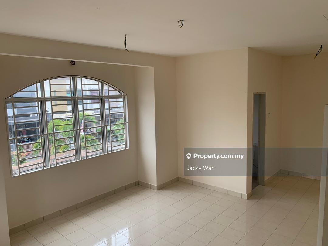 Rumah Berangkai 2 Tingkat untuk Dijual di Taman Putra Impiana, Puchong oleh Jacky Wan - iProperty.com.my