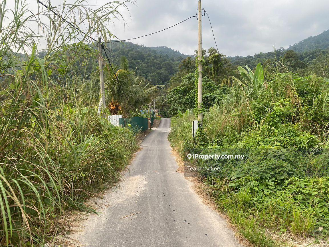 Tanah Pertanian untuk Dijual di Broga , Sak Da Tok Temple, Electric Ready, Tar Roa, Lenggeng oleh Teammy Lee - iProperty.com.my