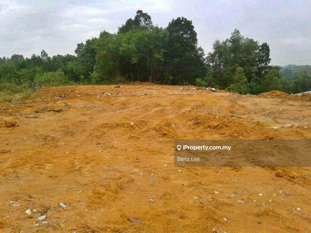 Tanah Pertanian untuk Dijual di Bukit Cheraka Kampung Subang Baru, Shah Alam oleh Benz Lee - iProperty.com.my