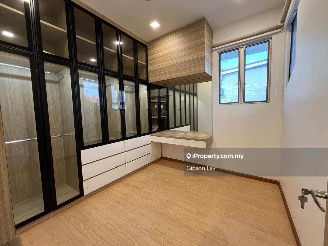 Rumah Berkembar untuk Dijual di Taman Delima, Kluang oleh Gipson Lay - iProperty.com.my