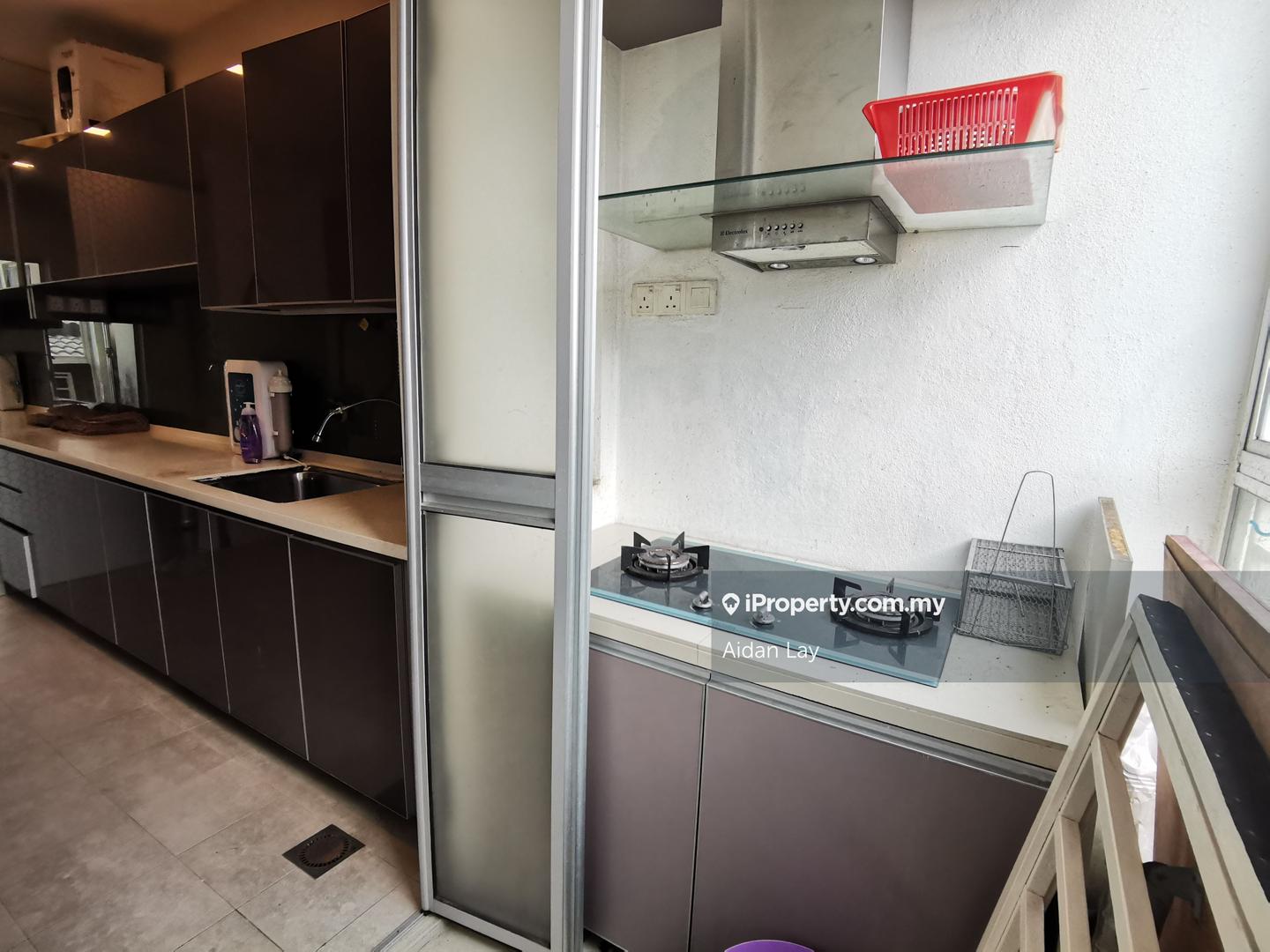 Townhouse for Sale in Kampung Sungai Kayu Ara, Petaling Jaya by Aidan Lay - iProperty.com.my