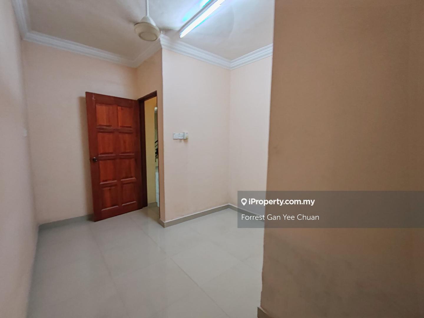 Rumah Berangkai 2 Tingkat untuk Dijual di Taman Saga, Klang oleh Forrest Gan Yee Chuan - iProperty.com.my