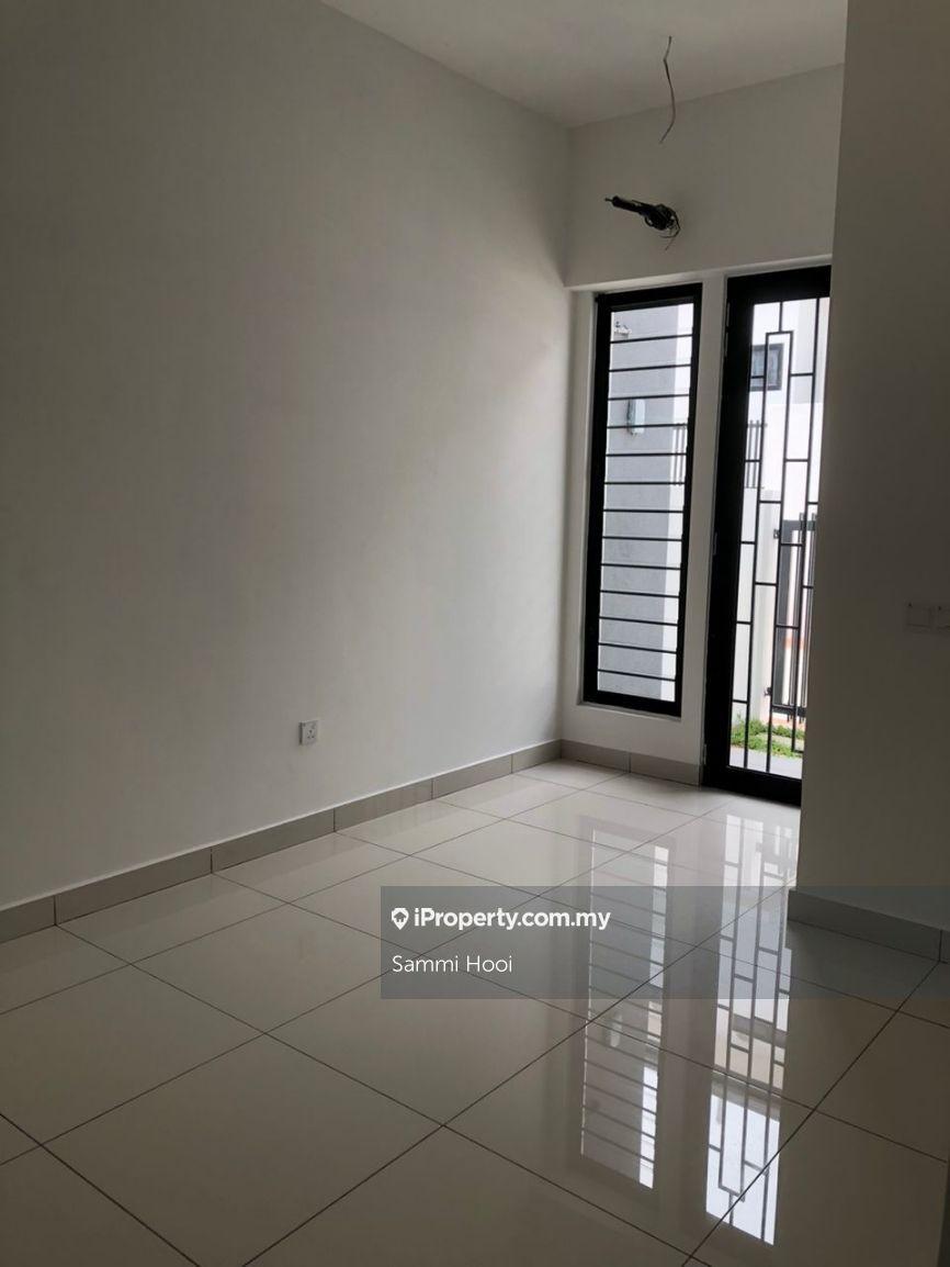 Rumah Berangkai 2 Tingkat untuk Dijual di Elmina, Shah Alam oleh Sammi Hooi - iProperty.com.my
