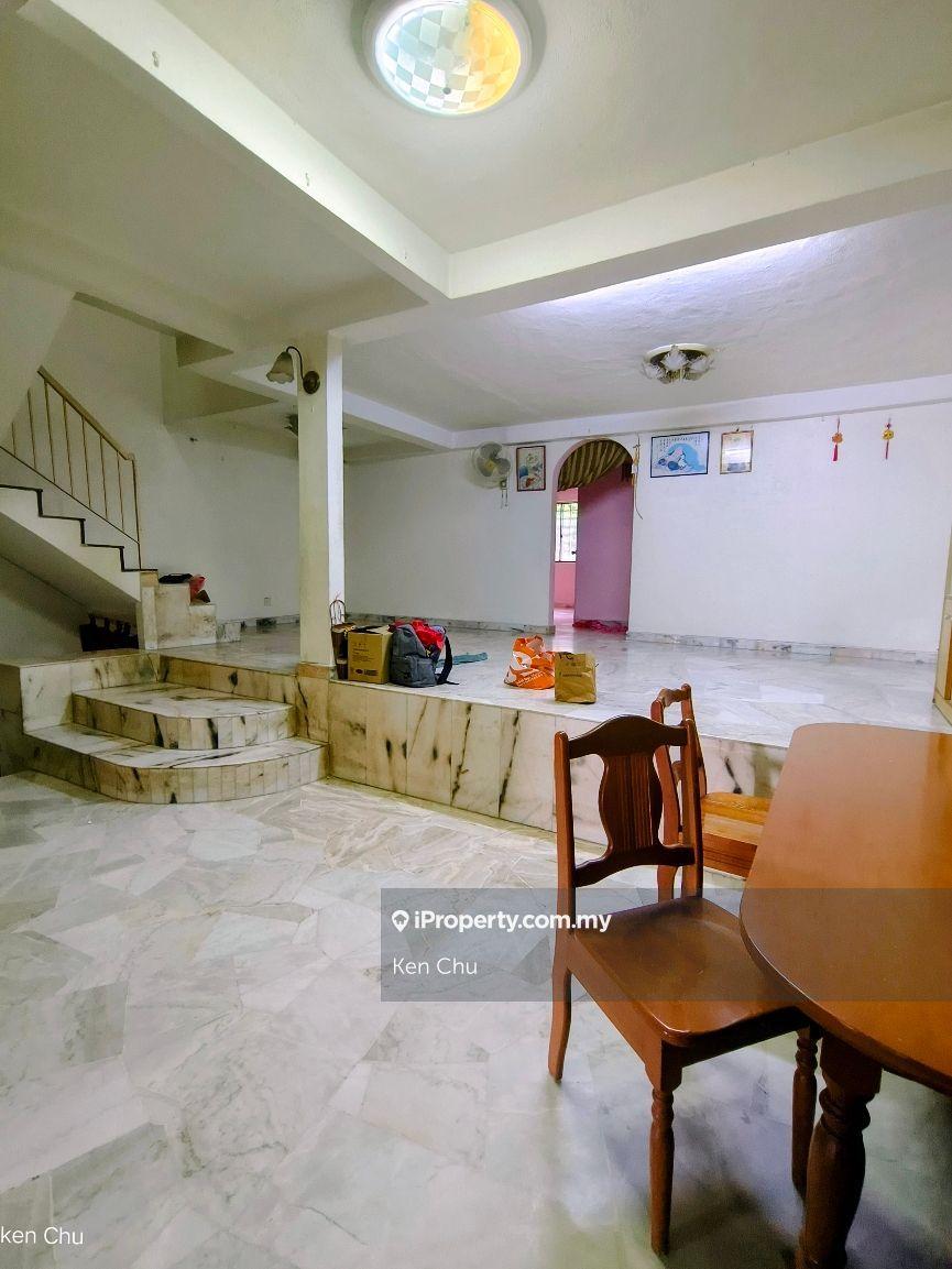 2.5-storey Terraced House for Sale in Taman Bukit Permai, Ampang by Ken Chu - iProperty.com.my