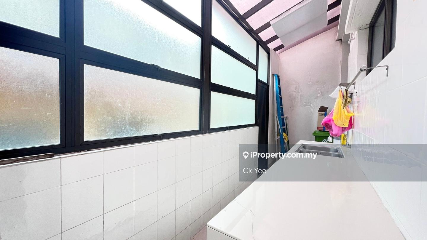 3-storey Terraced House for Sale in Jalil Sutera, Bukit Jalil by Ck Yee - iProperty.com.my