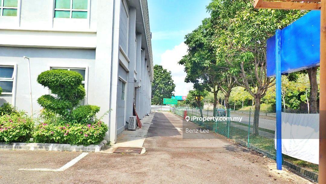 Shop for Sale in Seremban 2, Negeri Sembilan by Benz Lee - iProperty.com.my