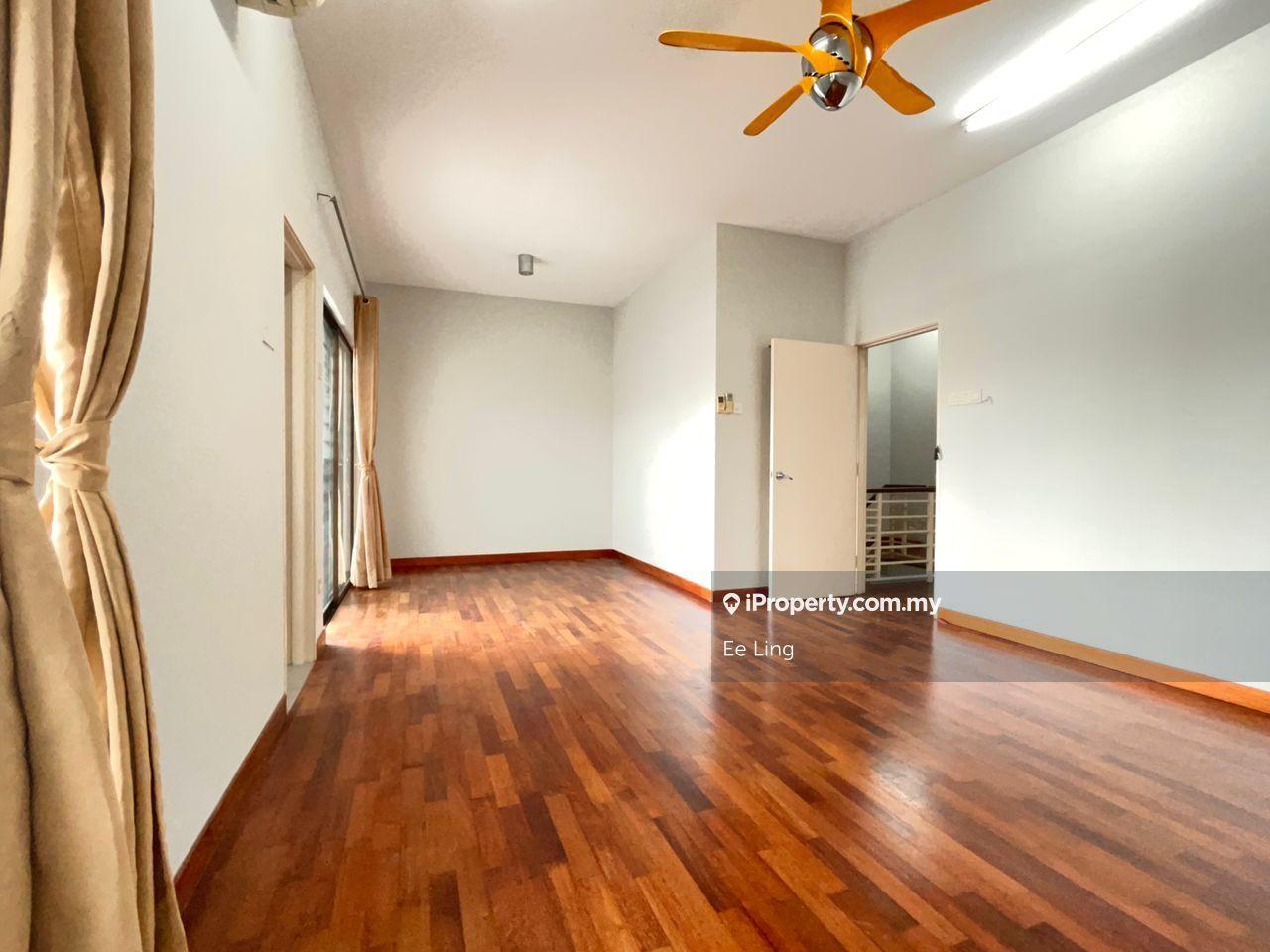 Rumah Bandar untuk Dijual di 16 Sierra, Puchong oleh Ee Ling - iProperty.com.my