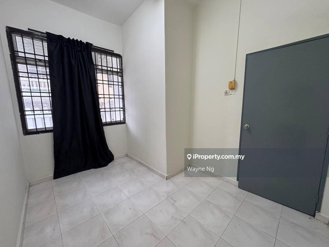 2-storey Terraced House for Sale in Taman Pulai Utama, Skudai by Wayne Ng - iProperty.com.my