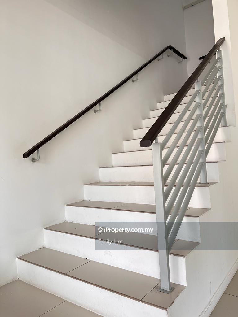 Rumah Berangkai 2 Tingkat untuk Dijual di Ambang Botanic 2, Klang oleh Emily Lim - iProperty.com.my