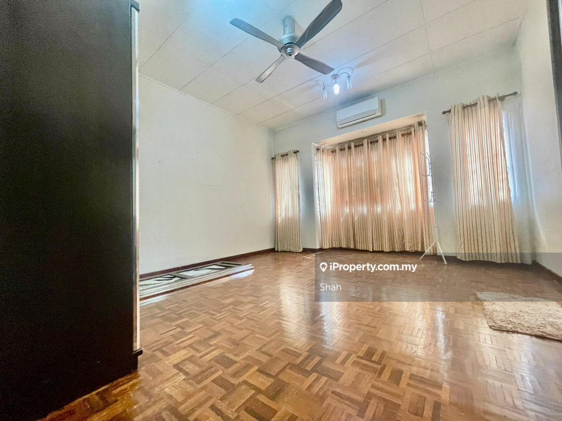 Rumah Berangkai 2 Tingkat untuk Dijual di Kelana Jaya, Petaling Jaya oleh Shah - iProperty.com.my