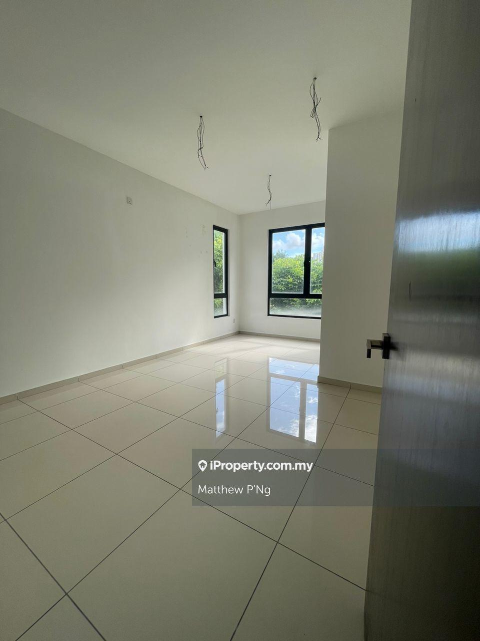Rumah Berkembar untuk Dijual di Vista Jambul - 3 Stories Semi-D - Land:3289', Bukit Jambul oleh Matthew P'Ng - iProperty.com.my
