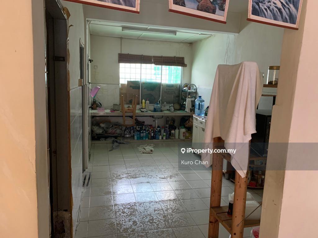 2-storey Terraced House for Sale in Bukit Kinrara, Bandar Kinrara, Puncak Jalil, LEP, Puchong by Kuro Chan - iProperty.com.my