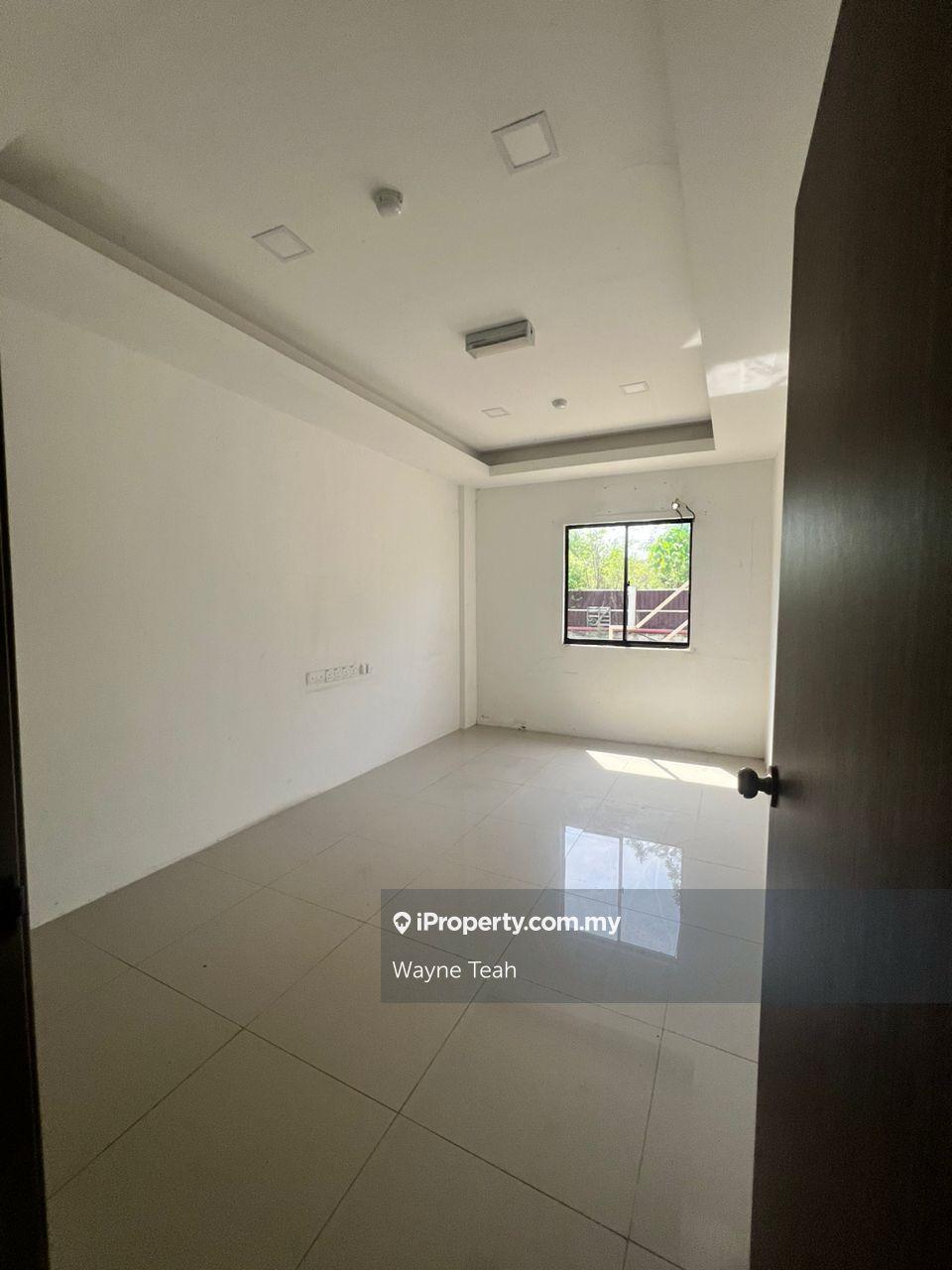 Kilang Terpisah untuk Dijual di Pengkalan Tudm Subang, Shah Alam oleh Wayne Teah - iProperty.com.my