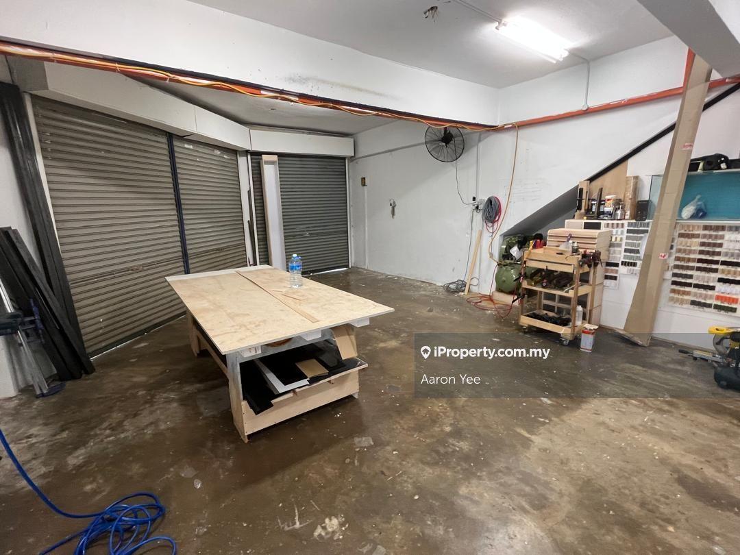 Kedai untuk Dijual di Taman Kajang Utama, Kajang oleh Aaron Yee - iProperty.com.my