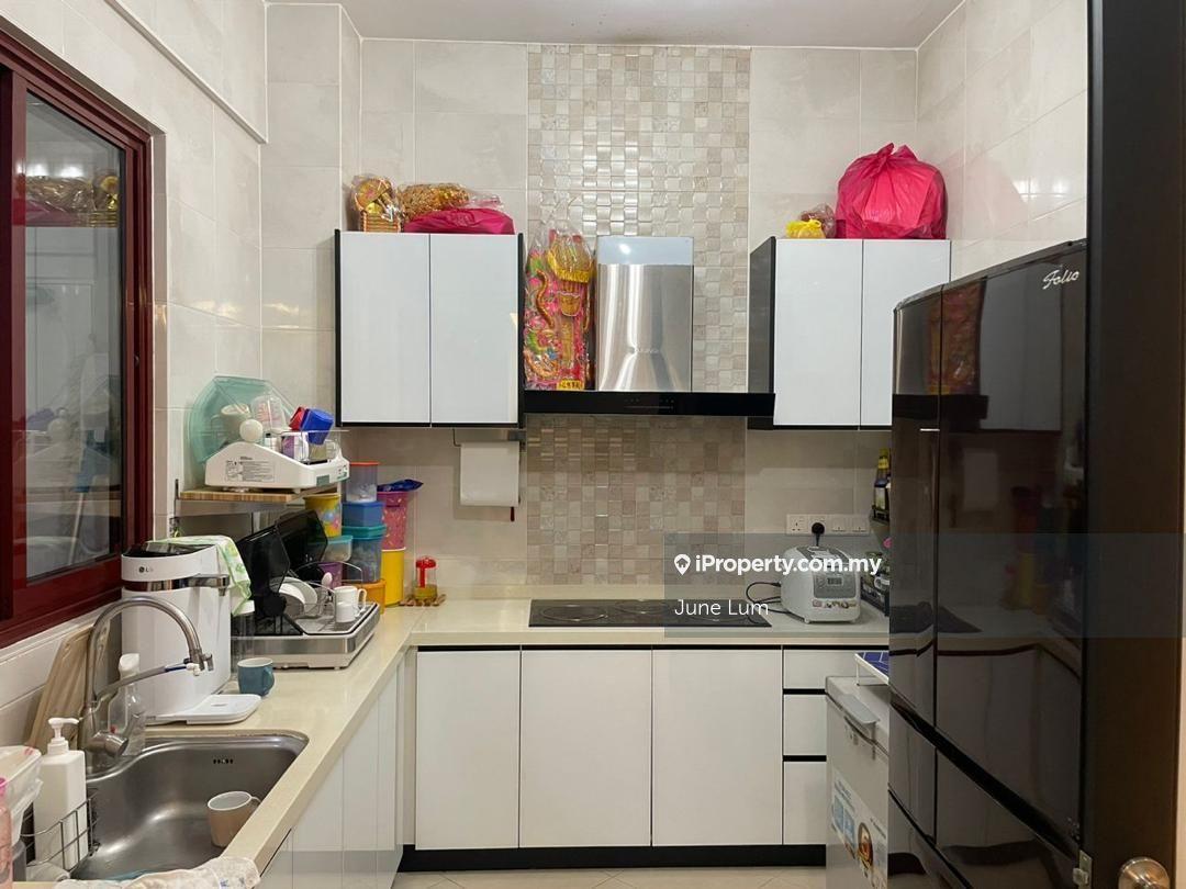 Condominium for Sale in Surian Condominium by June Lum - iProperty.com.my