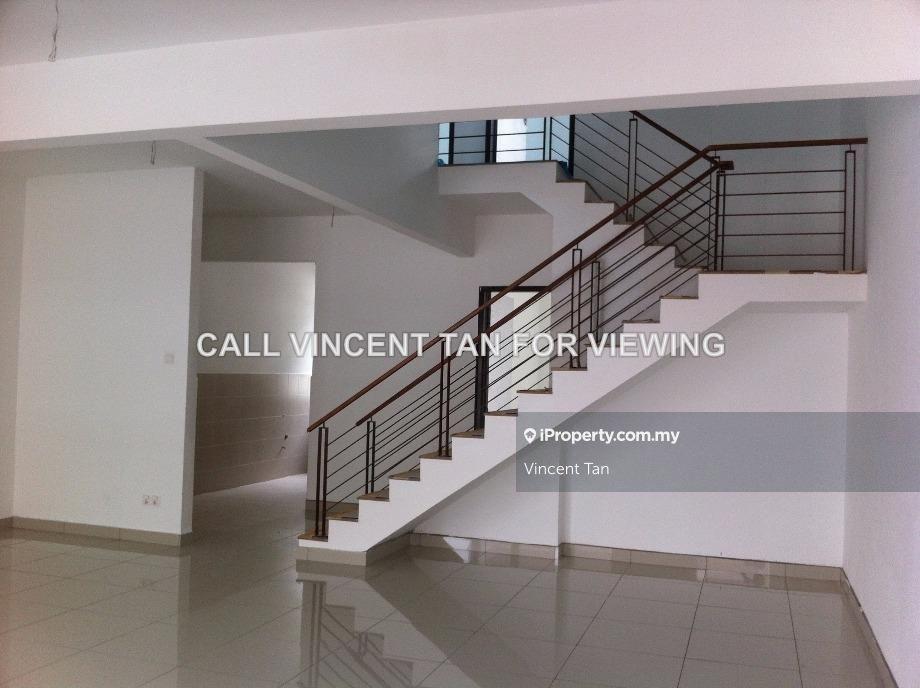 Rumah Berangkai 2 Tingkat untuk Dijual di ELMINA GARINIA CRESSIDA East Garden West Valley, Shah Alam oleh Vincent Tan - iProperty.com.my