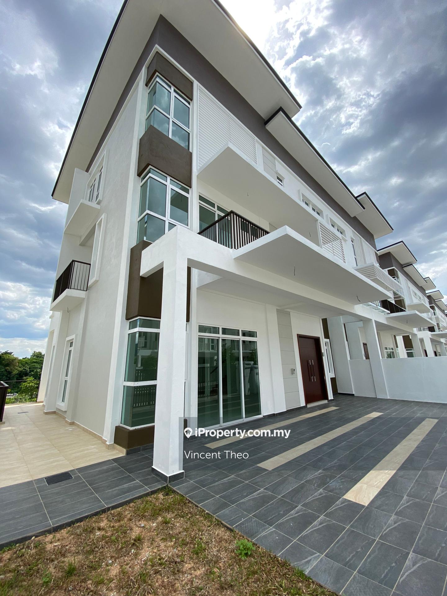 Semi-Detached House for Sale in puncak indah ampang, Ampang by Vincent Theo - iProperty.com.my