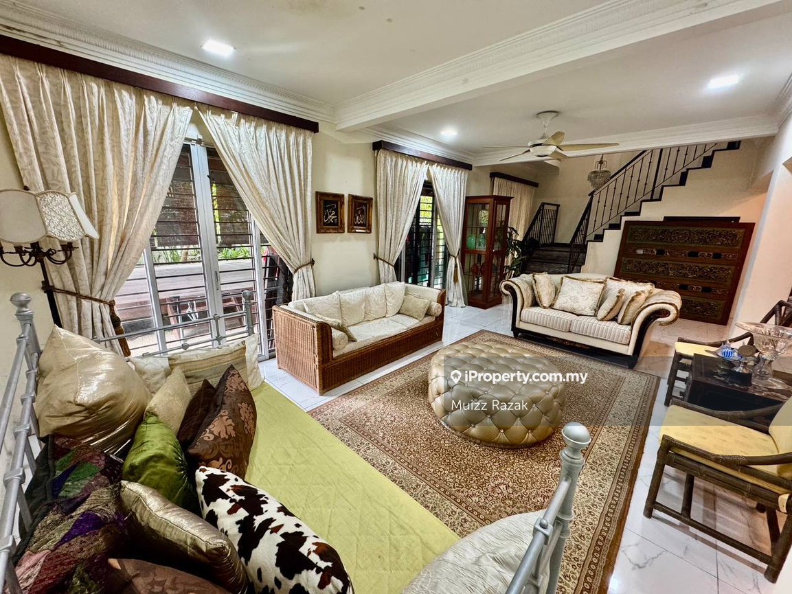 Bungalow House for Sale in Istana Bukit Kayangan, Shah Alam by Muizz Razak - iProperty.com.my