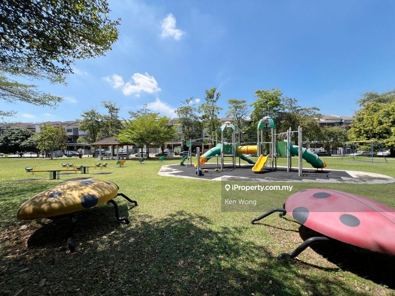 Rumah Berangkai 2.5 Tingkat untuk Dijual di Bandar Puteri Puchong, Puchong oleh Ken Wong - iProperty.com.my