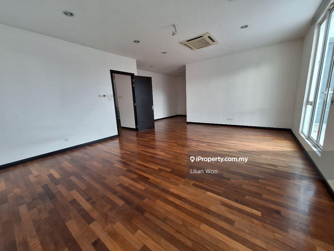 Rumah Berkembar untuk Dijual di Wira Heights, Bandar Sungai Long oleh Lilian Woo - iProperty.com.my