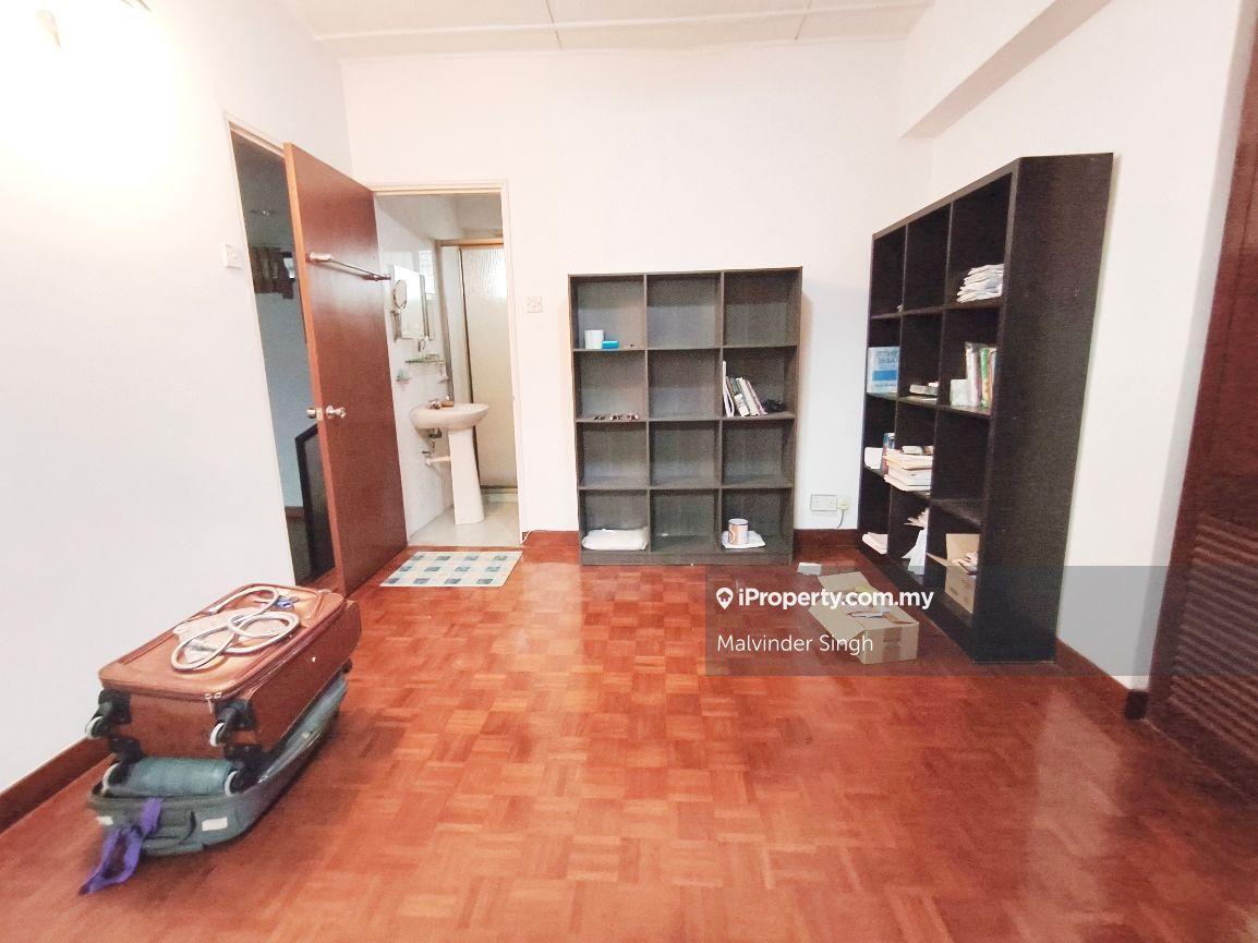 Banglo untuk Dijual di Ukay Heights, Ampang oleh Mel Walia - iProperty.com.my