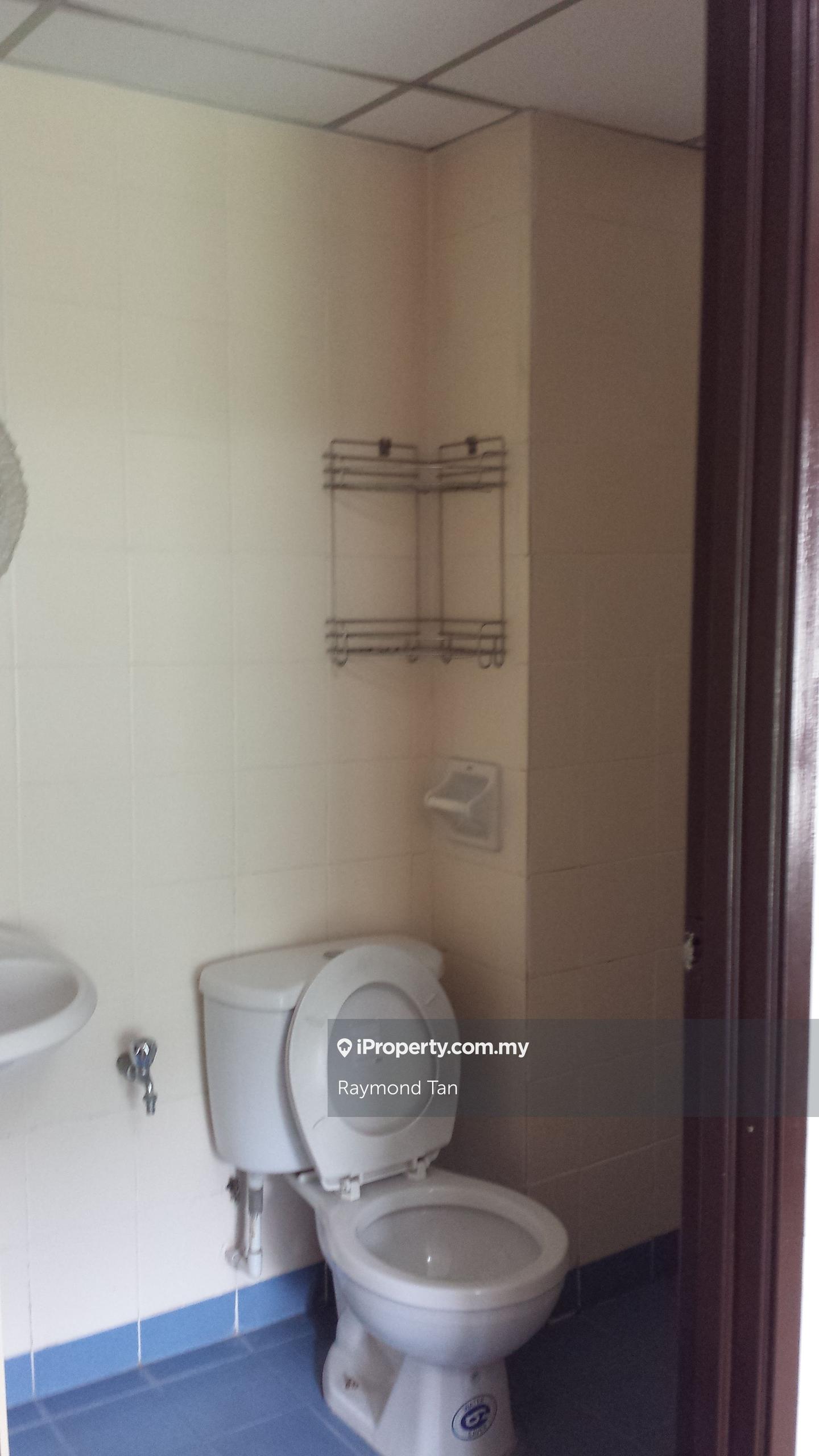 Condominium for Sale in Perdana Exclusive by Raymond Tan - iProperty.com.my