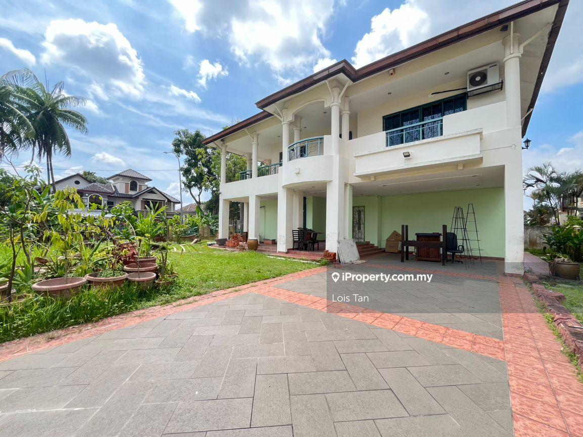 Bungalow House for Sale in Kota Kemuning, Shah Alam by Lois Tan - iProperty.com.my