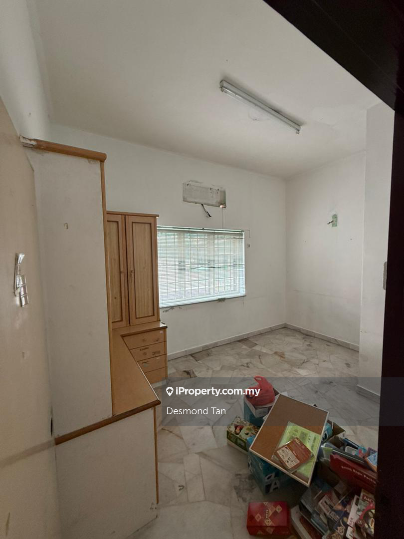 Rumah Berangkai 2 Tingkat untuk Dijual di Taman Sea, Petaling Jaya oleh Desmond Tan - iProperty.com.my