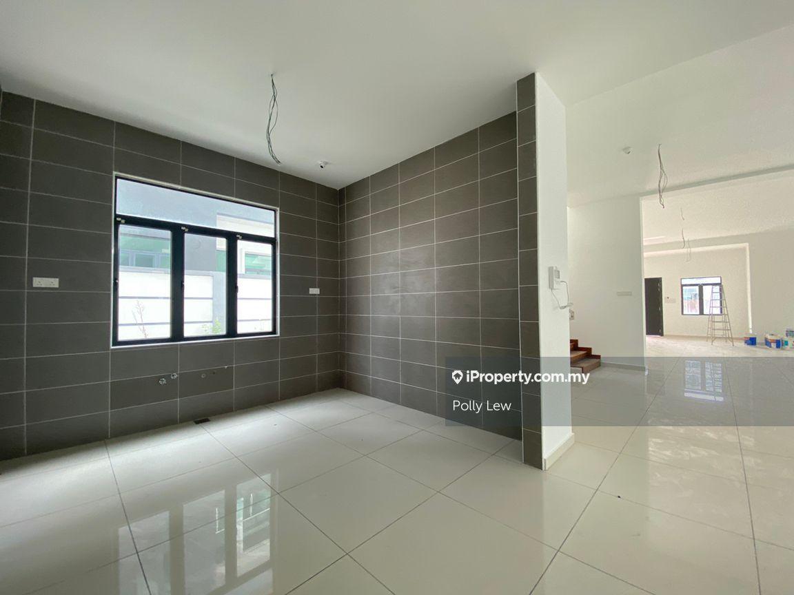 Bungalow House for Sale in Wira Mutiara Sungai Long, Bandar Sungai Long by Polly Lew - iProperty.com.my