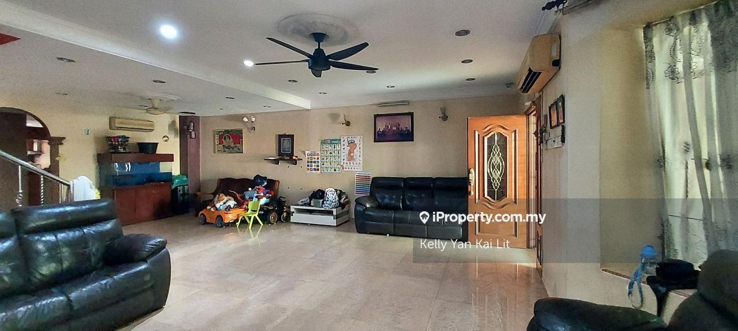 Rumah Berangkai 2 Tingkat untuk Dijual di Bandar Bukit Tinggi 2, Klang oleh Kelly Yan Kai Lit - iProperty.com.my