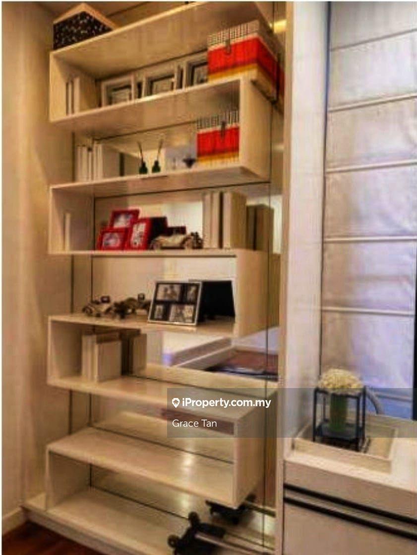 Rumah Berkembar untuk Dijual di Taman Equine, Seri Kembangan oleh Grace Tan - iProperty.com.my