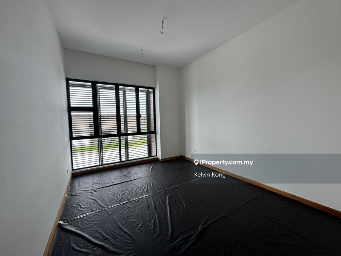 Rumah Berangkai 3 Tingkat untuk Dijual di Senibong Cove, Masai oleh Kelvin Kong - iProperty.com.my