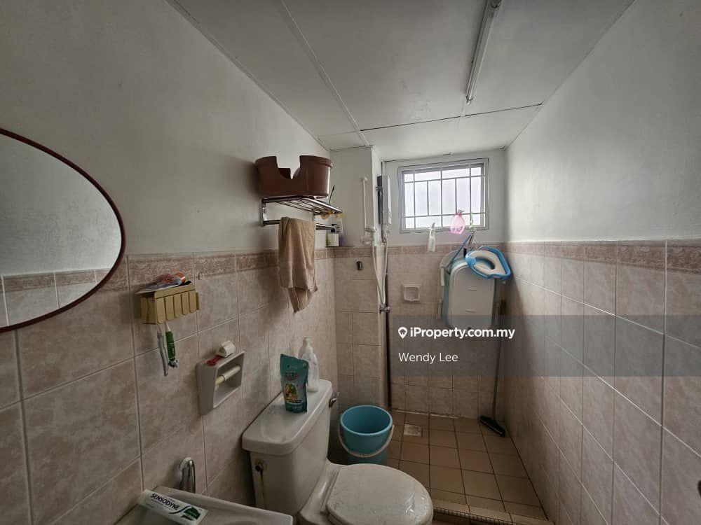 Apartment for Sale in Sri Pinang Apartment by Wendy Lee - iProperty.com.my