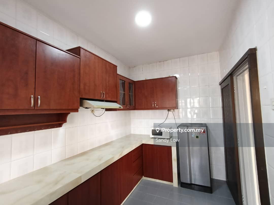 Kondominium untuk Dijual di Mutiara Oriental oleh Sandy Low - iProperty.com.my