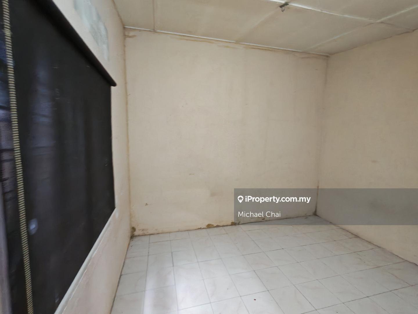 Bungalow House for Sale in Batu 14, Puchong by Michael Chai - iProperty.com.my