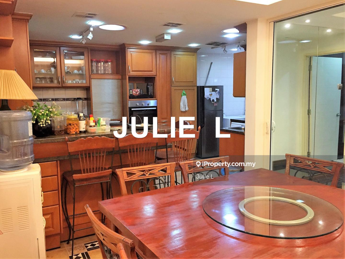 3-storey Terraced House for Sale in Federal Hill, Bangsar by Julie L - iProperty.com.my