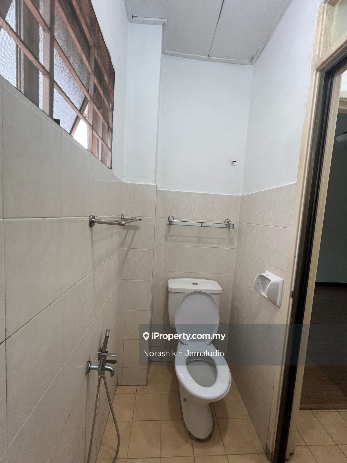 Rumah Berangkai 2 Tingkat untuk Disewa di Kota Damansara, Selangor oleh Norashikin Jamaludin - iProperty.com.my