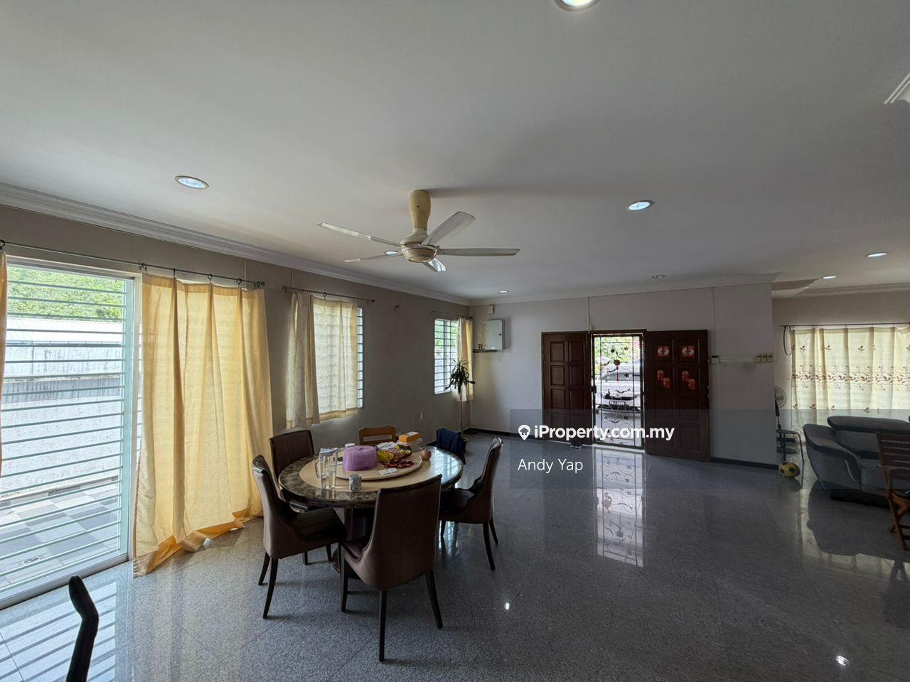 Banglo untuk Dijual di Bandar Country Homes, Rawang oleh Andy Yap - iProperty.com.my