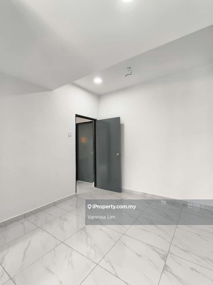 Rumah Berangkai 2 Tingkat untuk Dijual di Taman Muhibbah, Kulai oleh Vanessa Lim - iProperty.com.my