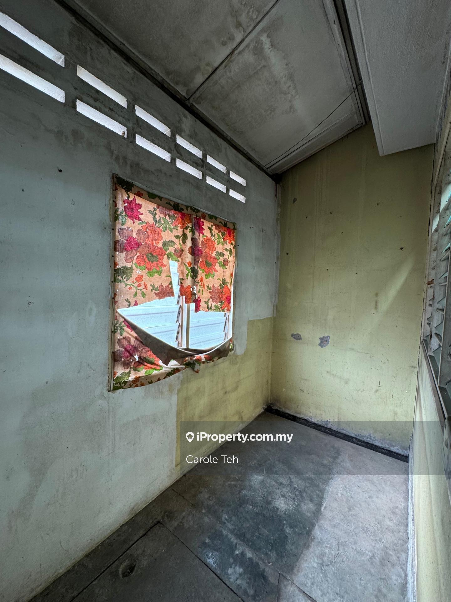 1-storey Terraced House for Sale in Happy Garden, OUG, Sri Petaling, Kuchai Lama by Carole Teh - iProperty.com.my