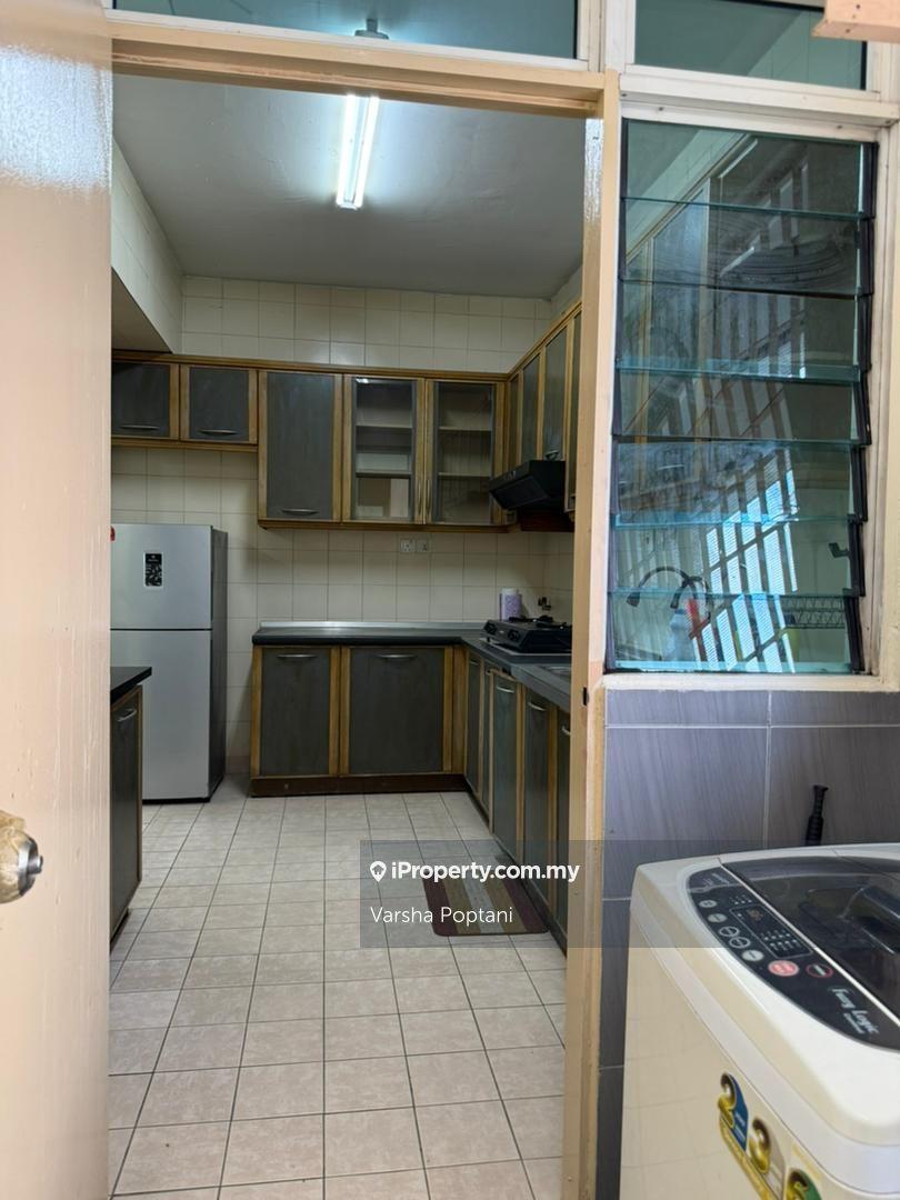 Condominium for Sale in Villa Scott by Varsha Poptani - iProperty.com.my