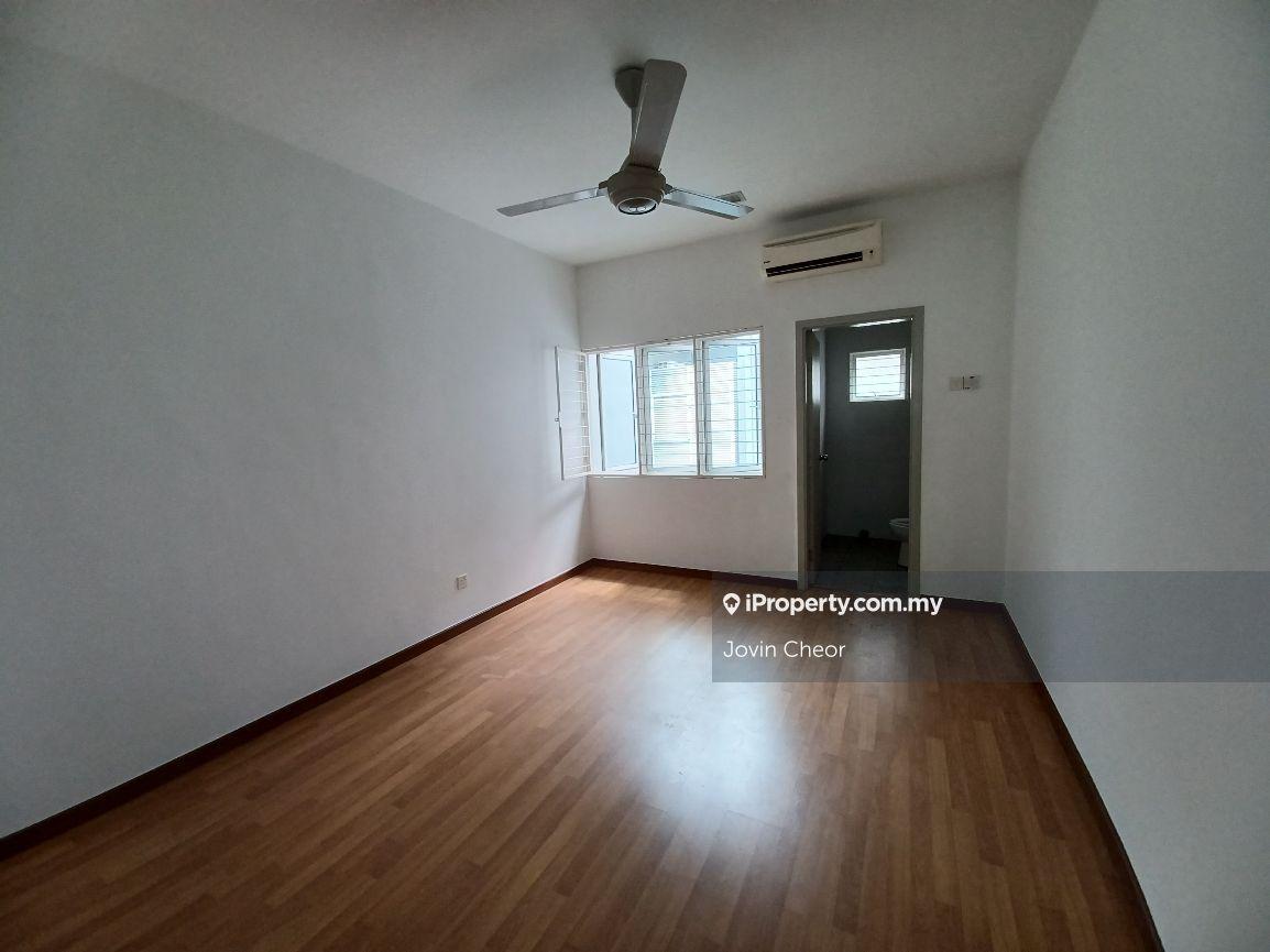 Rumah Berangkai 3 Tingkat untuk Dijual di Seri Jalil, Bukit Jalil oleh Jovin Cheor - iProperty.com.my