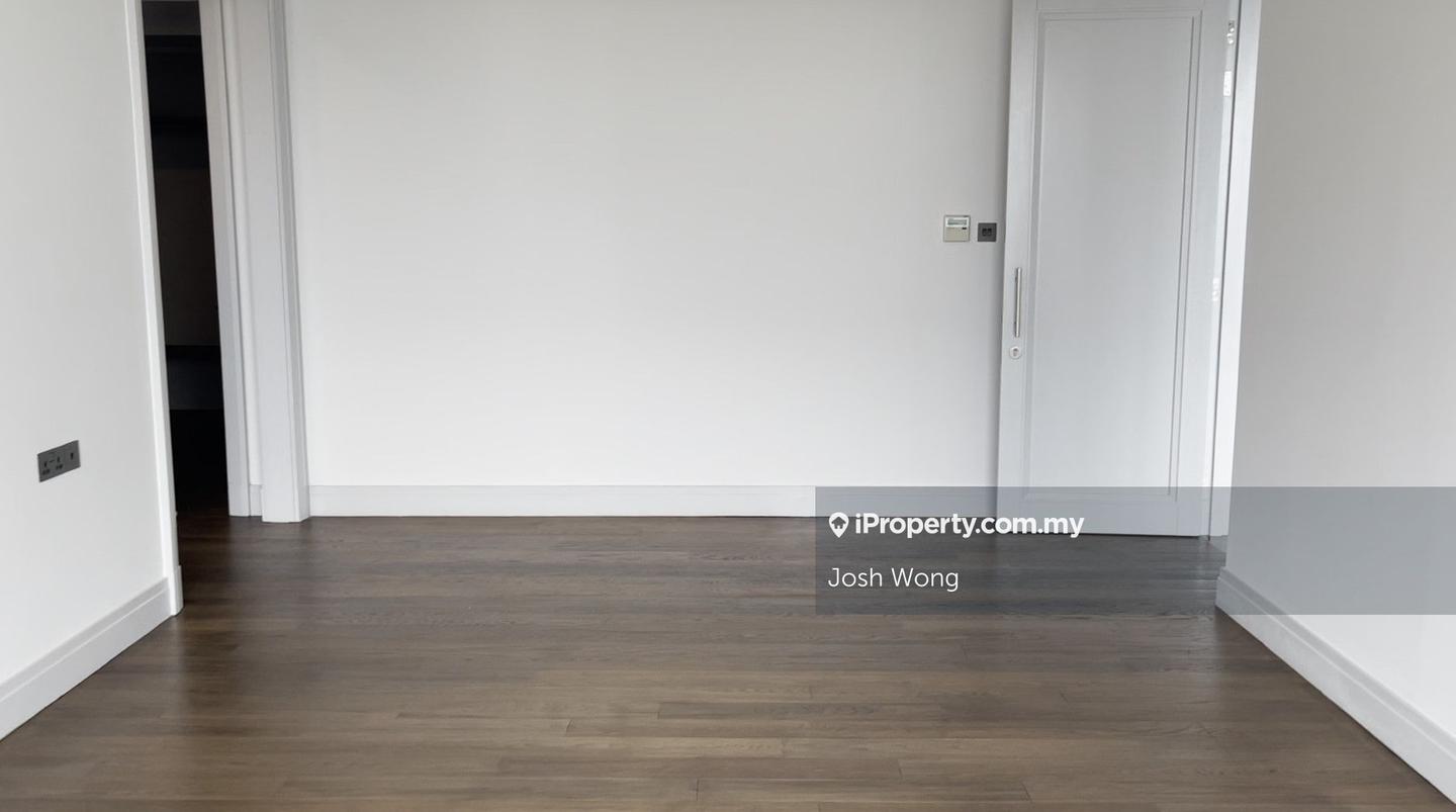 Service Residence for Sale in St Regis by Josh Wong - iProperty.com.my