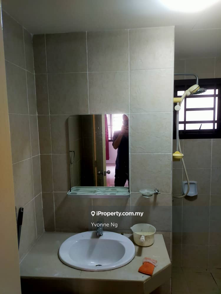 Apartment for Sale in Larkin Residence (Phase One) by Yvonne Ng - iProperty.com.my