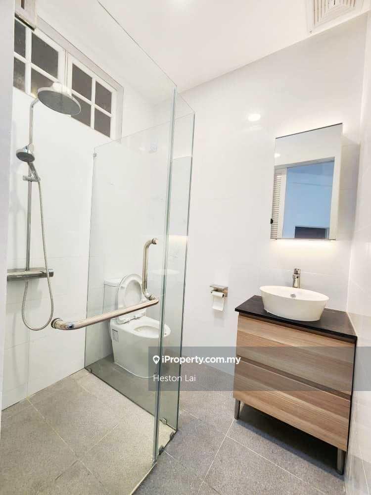 Bungalow House for Sale in Leisure Farm, Gelang Patah by Heston Lai - iProperty.com.my