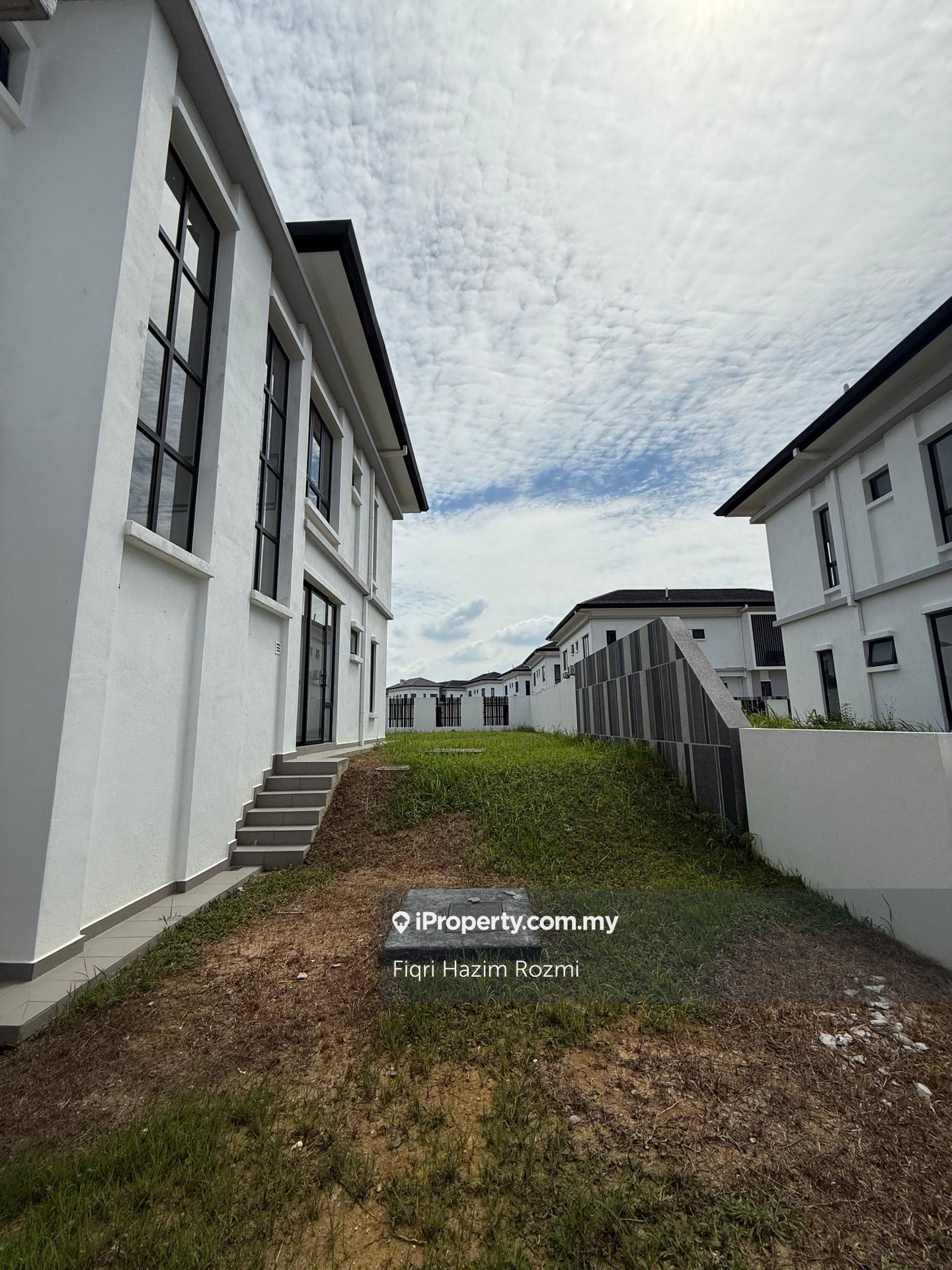 Bungalow House for Sale in Alam Sari, Bangi by Fiqri Hazim Rozmi - iProperty.com.my