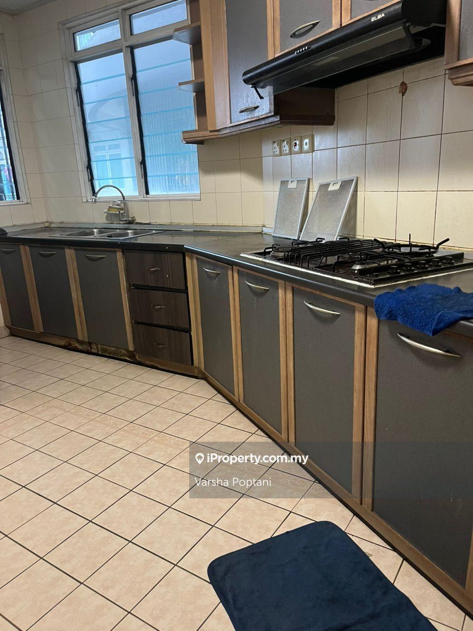 Condominium for Rent in Villa Scott by Varsha Poptani - iProperty.com.my